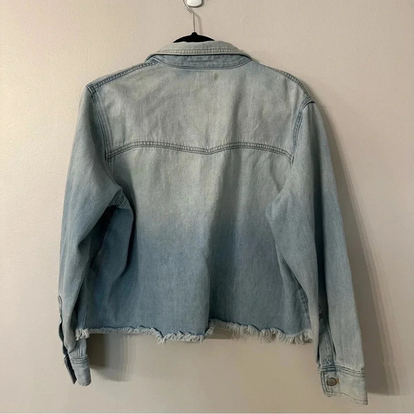 Levi's Addison Light Wash Denim Distressed Jacket with Raw Hem Size S GUC - Picture 10 of 10